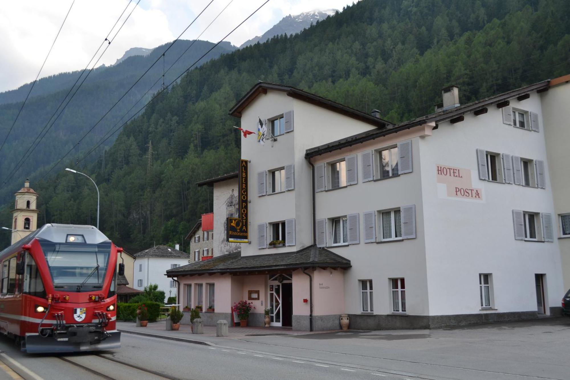 Hotel Posta Poschiavo Exteriör bild