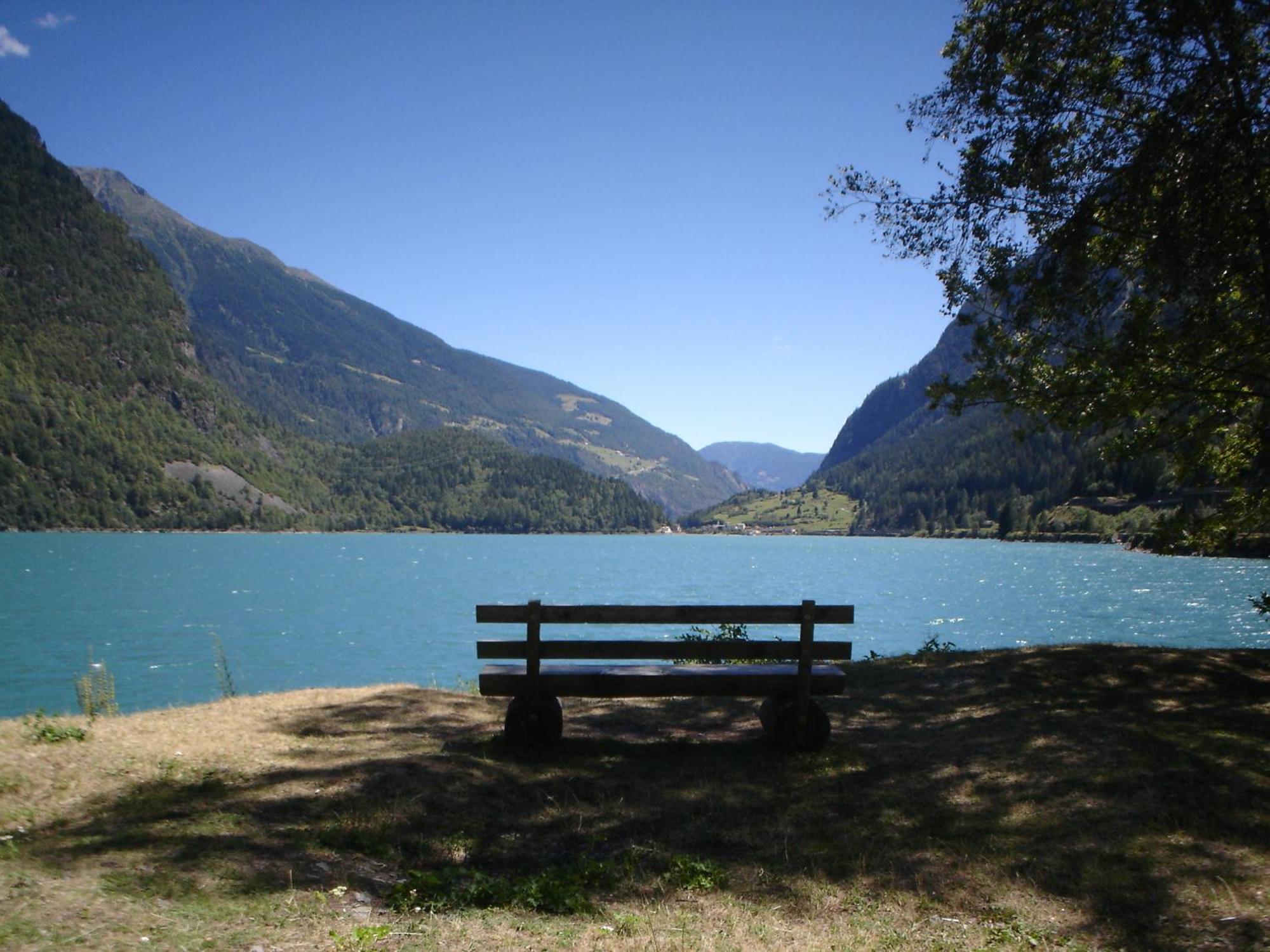 Hotel Posta Poschiavo Exteriör bild